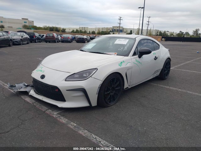 Toyota GR86 2022 JF1ZNBC17N8754780 Image 2