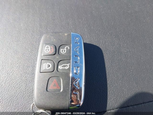 SADCK2FX0KA609677 Jaguar F-pace 25t Prestige
