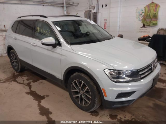 Auction sale of the 2019 Volkswagen Tiguan 2.0t Se/2.0t Sel/2.0t Sel R-line/2.0t Sel R-line Black, vin: 3VV2B7AX1KM070566, lot number: 39047267