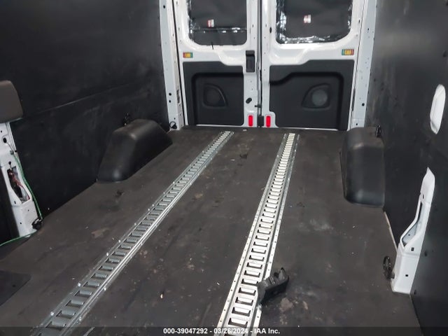 Ford Transit-250 2020 1FTBR1C8XLKA51326 Image 8