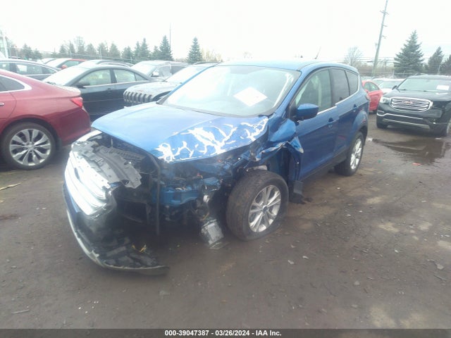 Ford ESCAPE SE 2019 1FMCU9GD8KUA45810 Image 2