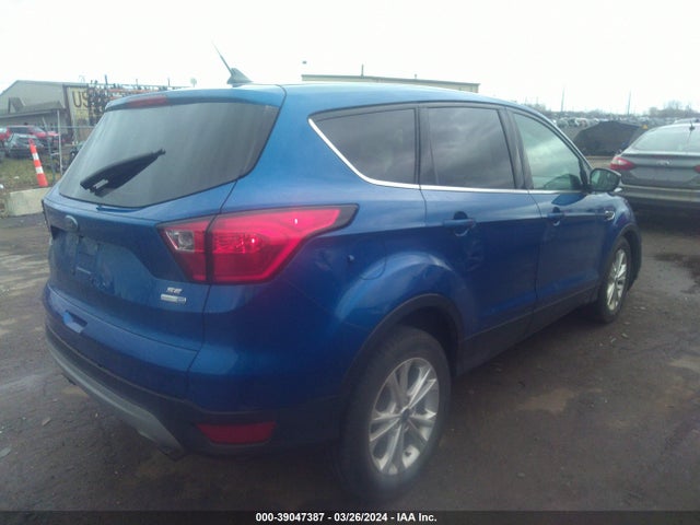 Ford ESCAPE SE 2019 1FMCU9GD8KUA45810 Image 4