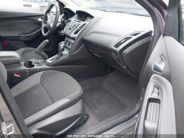 Ford FOCUS SE 2014 1FADP3F29EL216481 Image 5