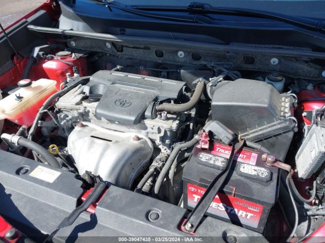 JTMRFREV4FJ046108 Toyota Rav4 Xle