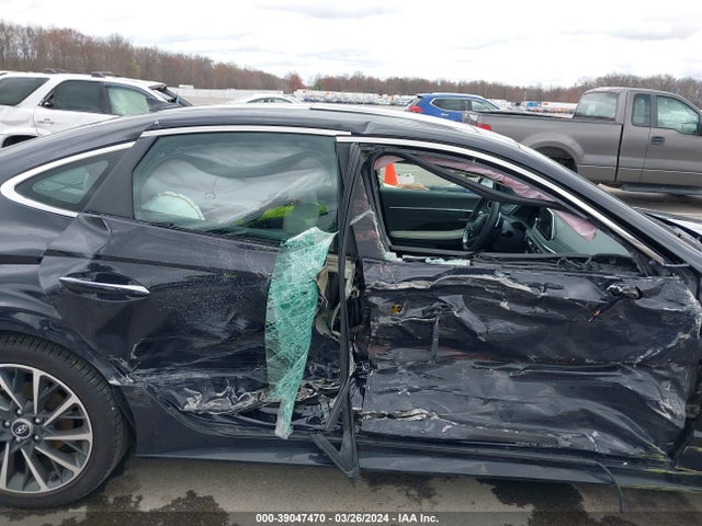 Hyundai Sonata Limited 2023 KMHL34J2XPA299752 Image 13