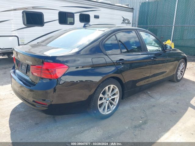 WBA8E1G54JNU92416 BMW 320i