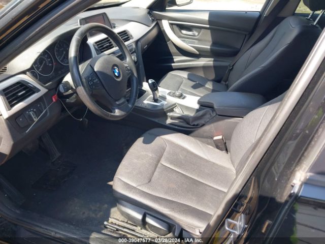 WBA8E1G54JNU92416 BMW 320i