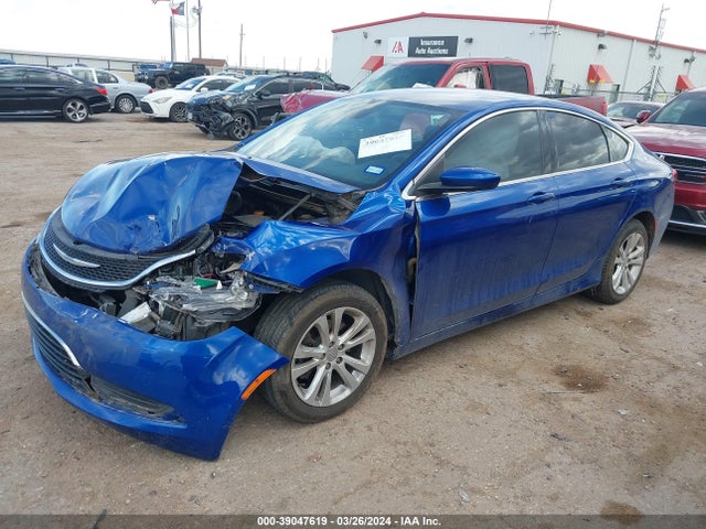 Chrysler 200 Limited 2015 1C3CCCAB3FN560911 Image 2