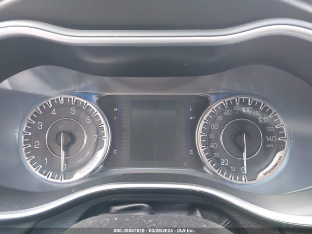 Chrysler 200 Limited 2015 1C3CCCAB3FN560911 Image 7