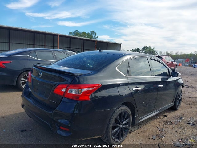 Nissan SENTRA SR 2018 3N1AB7AP8JY269165 Image 4