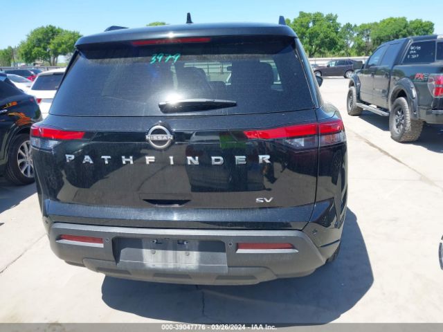 5N1DR3BA2NC213175 Nissan Pathfinder Sv 2wd