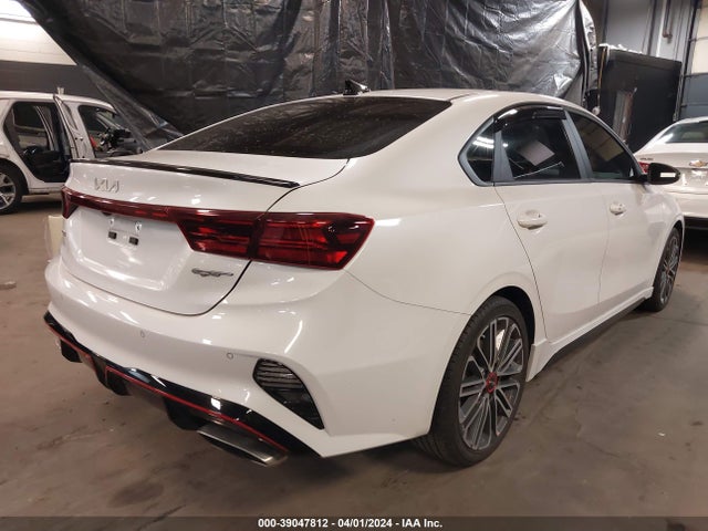 KIA FORTE GT 2023 3KPF44AC6PE522924 Image 4