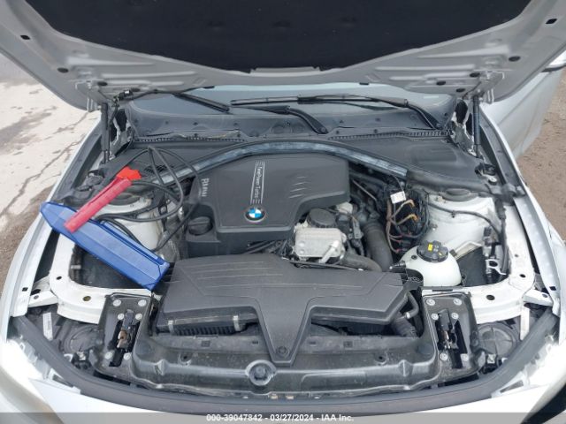 WBA3C3C52EF983729 BMW 320i Xdrive
