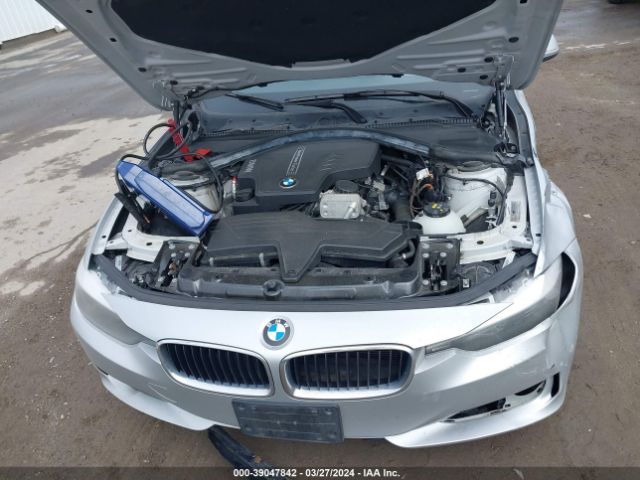 WBA3C3C52EF983729 BMW 320i Xdrive