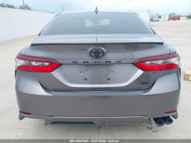 4T1G11AK5NU701288 Toyota CAMRY SE
