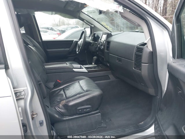 Nissan Titan Sl 2014 1N6AA0EC8EN505361 Image 5