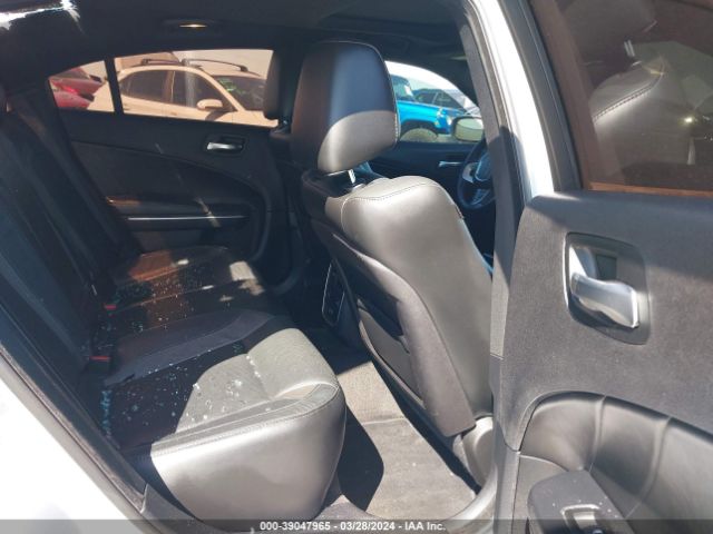 2C3CDXJG0GH181200 Dodge Charger Sxt