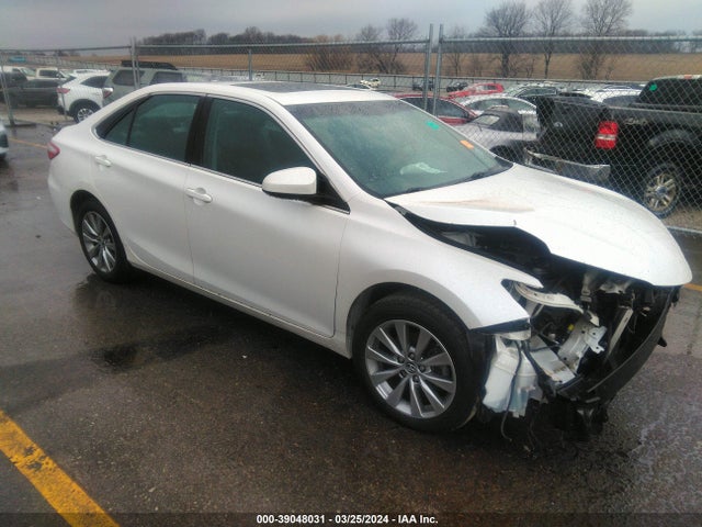 Toyota CAMRY XLE 2016 4T1BF1FK0GU999630 Image 13