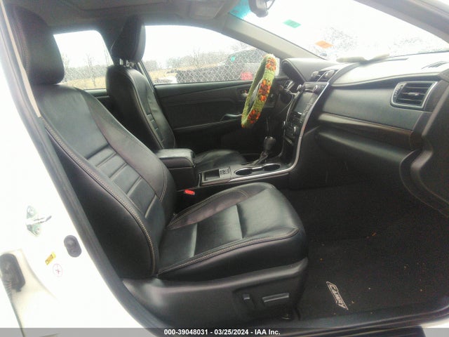 Toyota CAMRY XLE 2016 4T1BF1FK0GU999630 Image 5