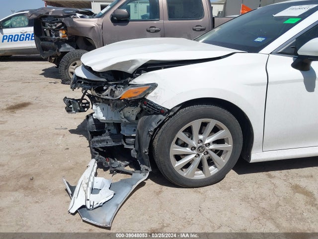 Toyota CAMRY LE 2023 4T1C11AK1PU752529 Image 6