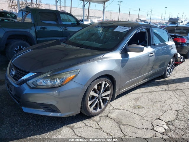Nissan Altima 2.5 Sr 2016 1N4AL3AP9GN380175 Image 2