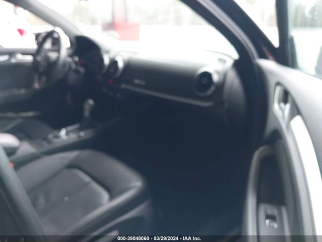 WAUB8GFF9H1029358 Audi A3 2.0t Premium