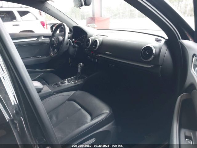 WAUB8GFF9H1029358 Audi A3 2.0t Premium