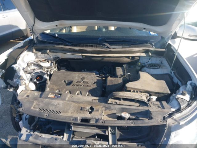 JA4AD3A35JZ047678 Mitsubishi Outlander Sel