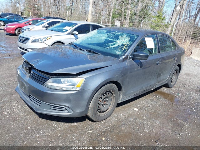 3VW2K7AJ6EM233255 Volkswagen Jetta 2.0l S