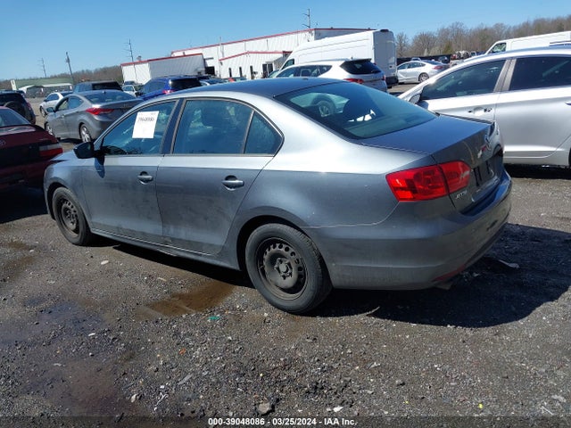 3VW2K7AJ6EM233255 Volkswagen Jetta 2.0l S
