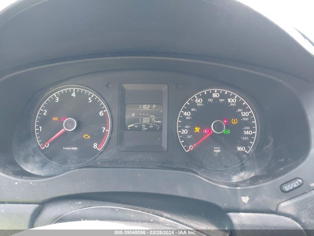3VW2K7AJ6EM233255 Volkswagen Jetta 2.0l S
