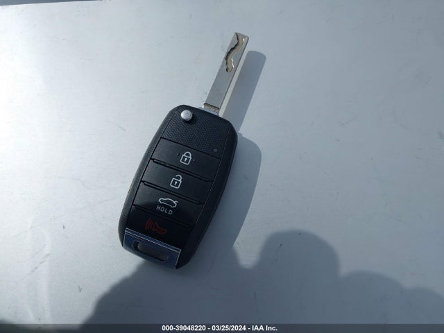 KIA Optima Lx 2017 KNAGT4L38H5160481 Image 11