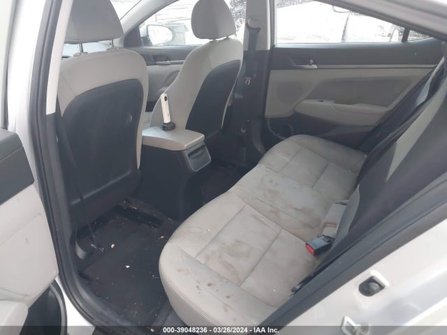 Hyundai ELANTRA SEL 2018 5NPD84LF2JH255934 Image 8