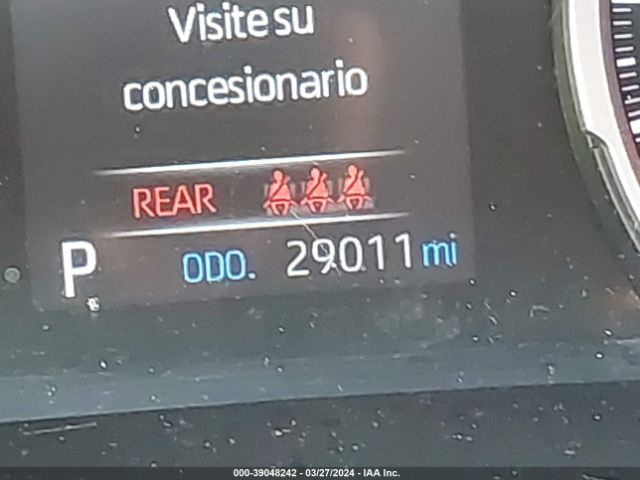 2T3F1RFV8LC135212 Toyota RAV4 LE