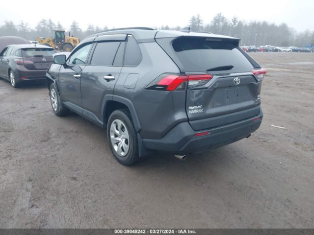 2T3F1RFV8LC135212 Toyota RAV4 LE