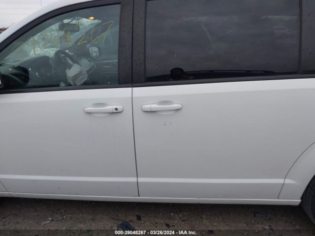 2C4RDGBG2JR221329 Dodge Grand Caravan Se Plus