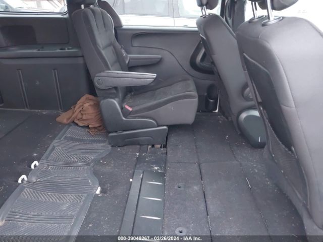 2C4RDGBG2JR221329 Dodge Grand Caravan Se Plus