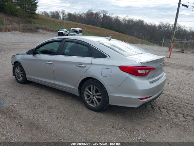 Hyundai SONATA SE 2016 5NPE24AF1GH331080 Image 3