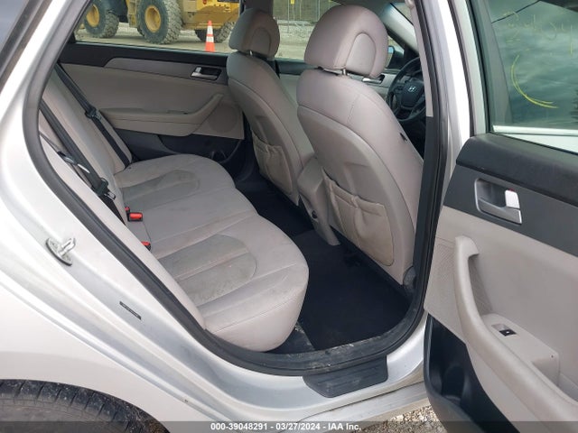 Hyundai SONATA SE 2016 5NPE24AF1GH331080 Image 8