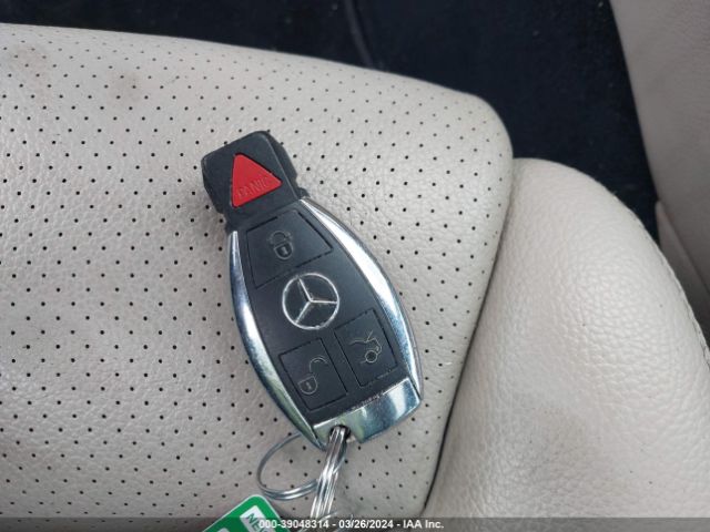 55SWF4JB9JU237605 Mercedes-Benz C 300