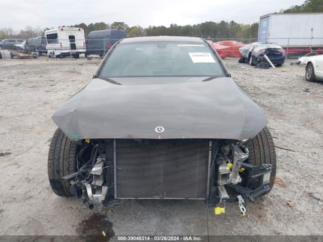 55SWF4JB9JU237605 Mercedes-Benz C 300