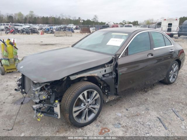 55SWF4JB9JU237605 Mercedes-Benz C 300