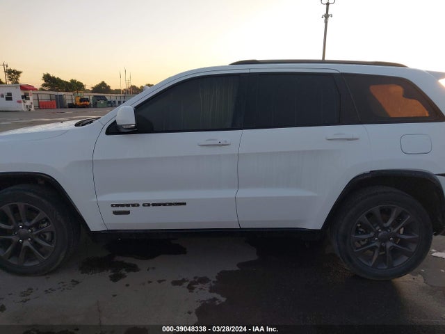 1C4RJFBM7GC435694 Jeep Grand Cherokee Limited 75th Anniversary