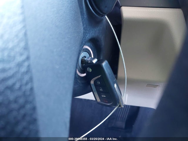 Toyota CAMRY LE 2019 4T1B11HK8KU741666 Image 11