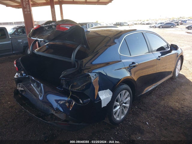 Toyota CAMRY LE 2019 4T1B11HK8KU741666 Image 4
