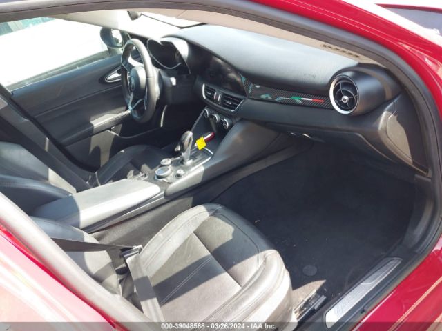 ZARFAEBN5J7565887 Alfa Romeo Giulia Rwd