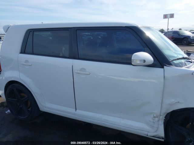 JTLZE4FE8FJ068315 Scion XB