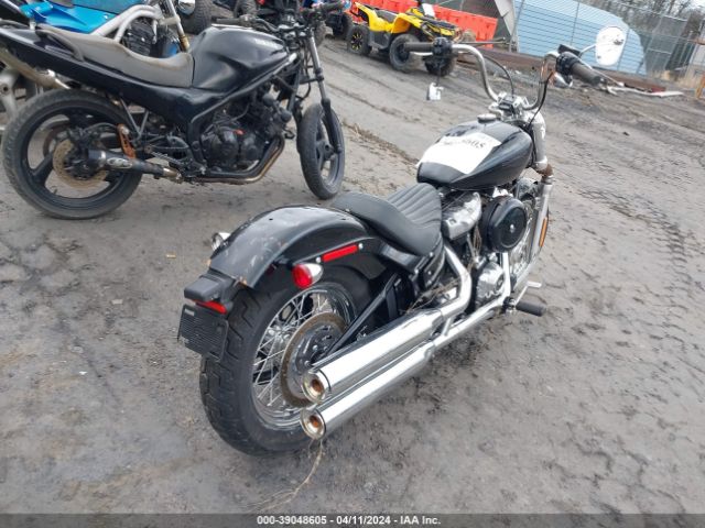 2021 HARLEY-DAVIDSON FXST 1HD1BVJ13MB061046 Photo 3