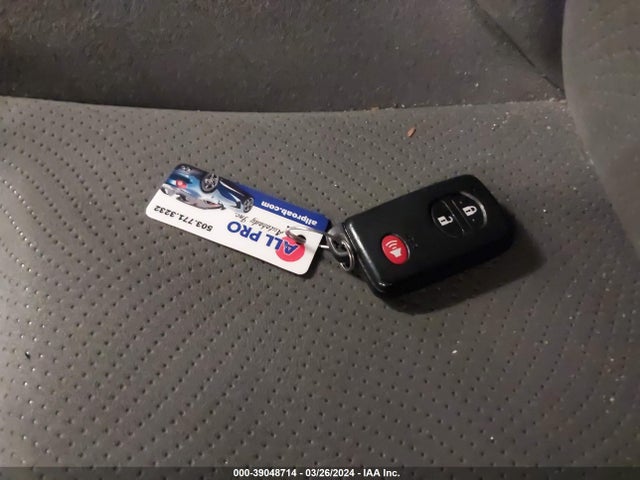 Toyota Prius Three 2014 JTDKN3DU5E0392599 Image 11