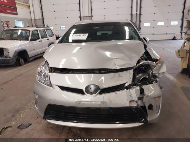 Toyota Prius Three 2014 JTDKN3DU5E0392599 Image 12